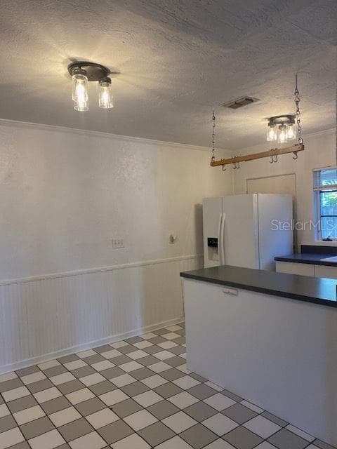 501 AMELIA STREET — photo 3 of 18
