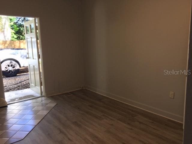 501 AMELIA STREET — photo 14 of 18