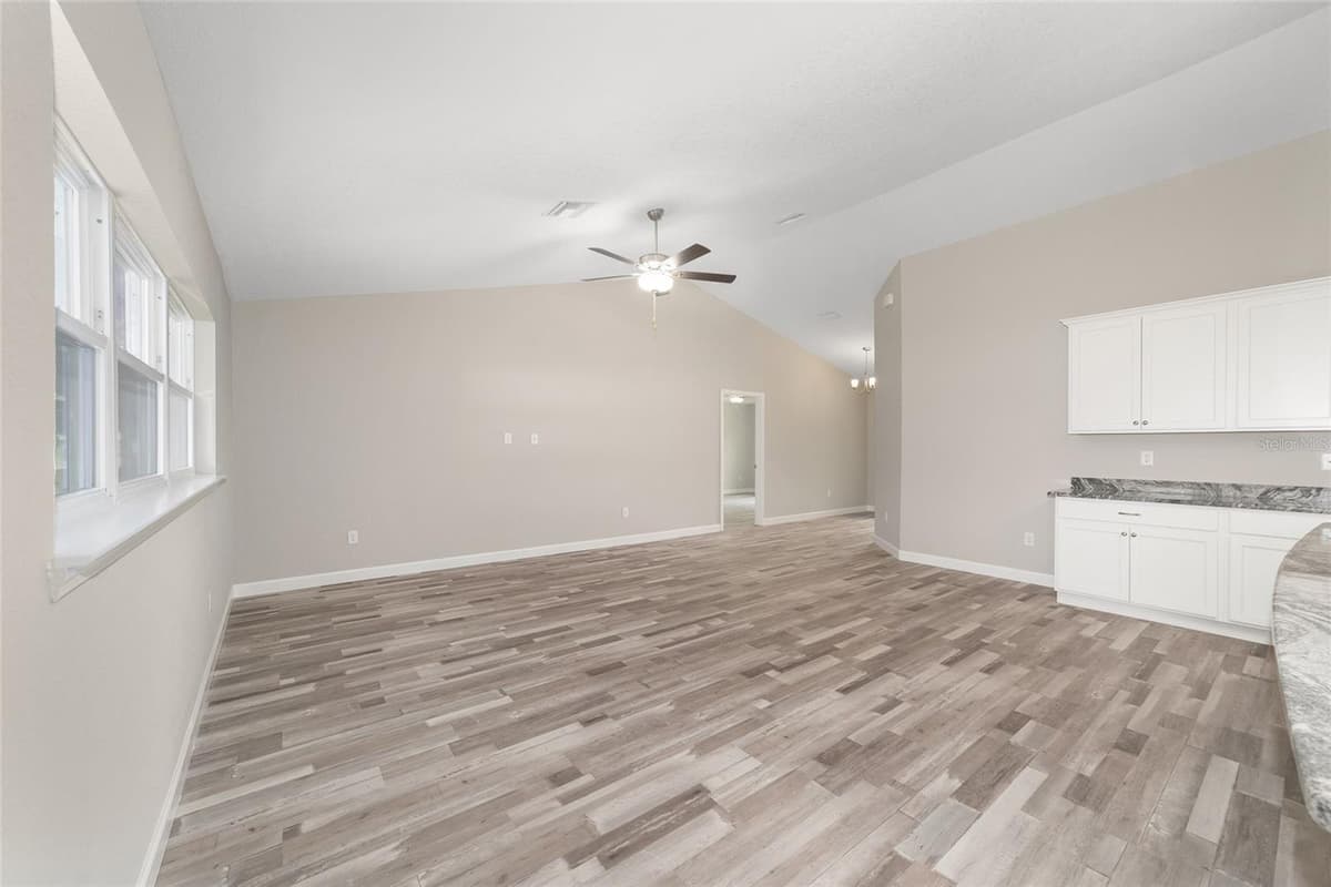 4190 98TH STREET — photo 15 of 43