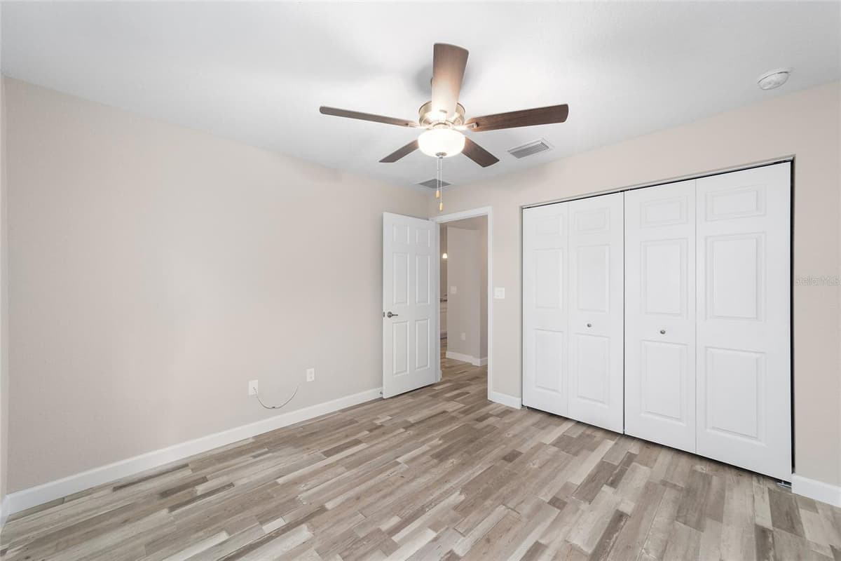 4190 98TH STREET — photo 35 of 43