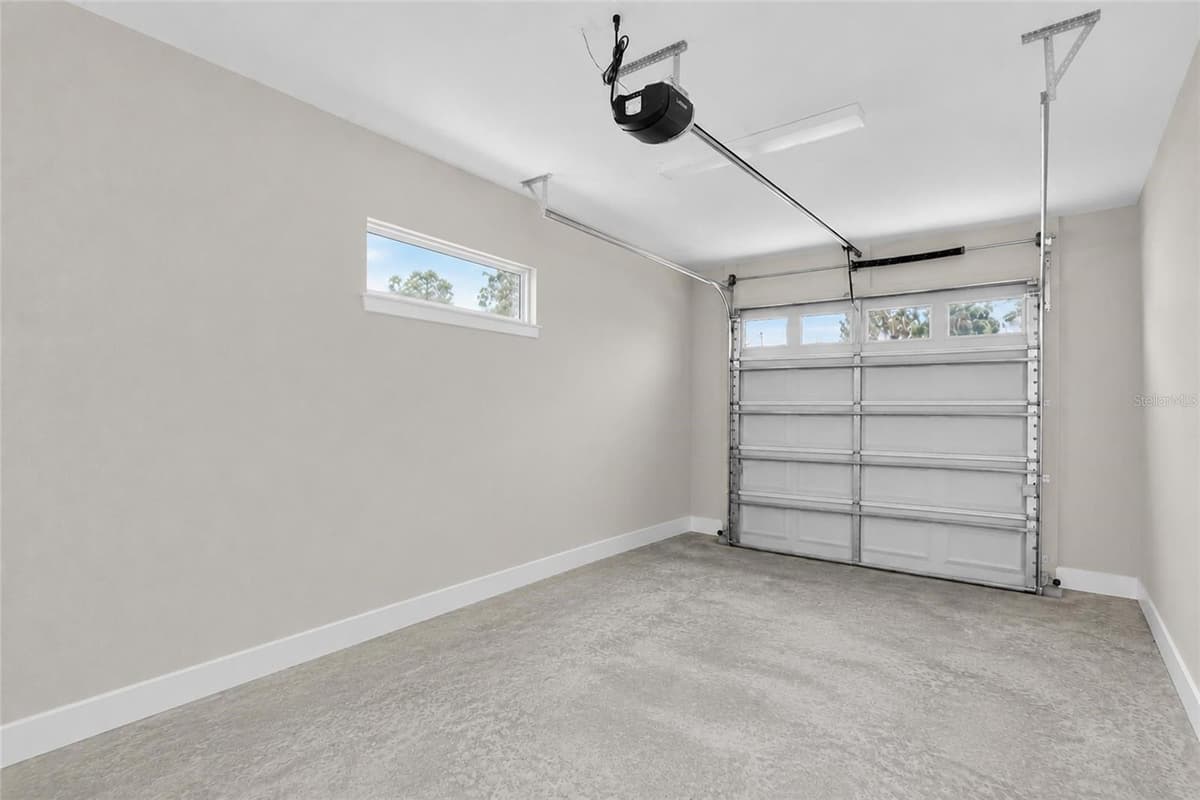 12039 LAKESHORE WAY — photo 23 of 39