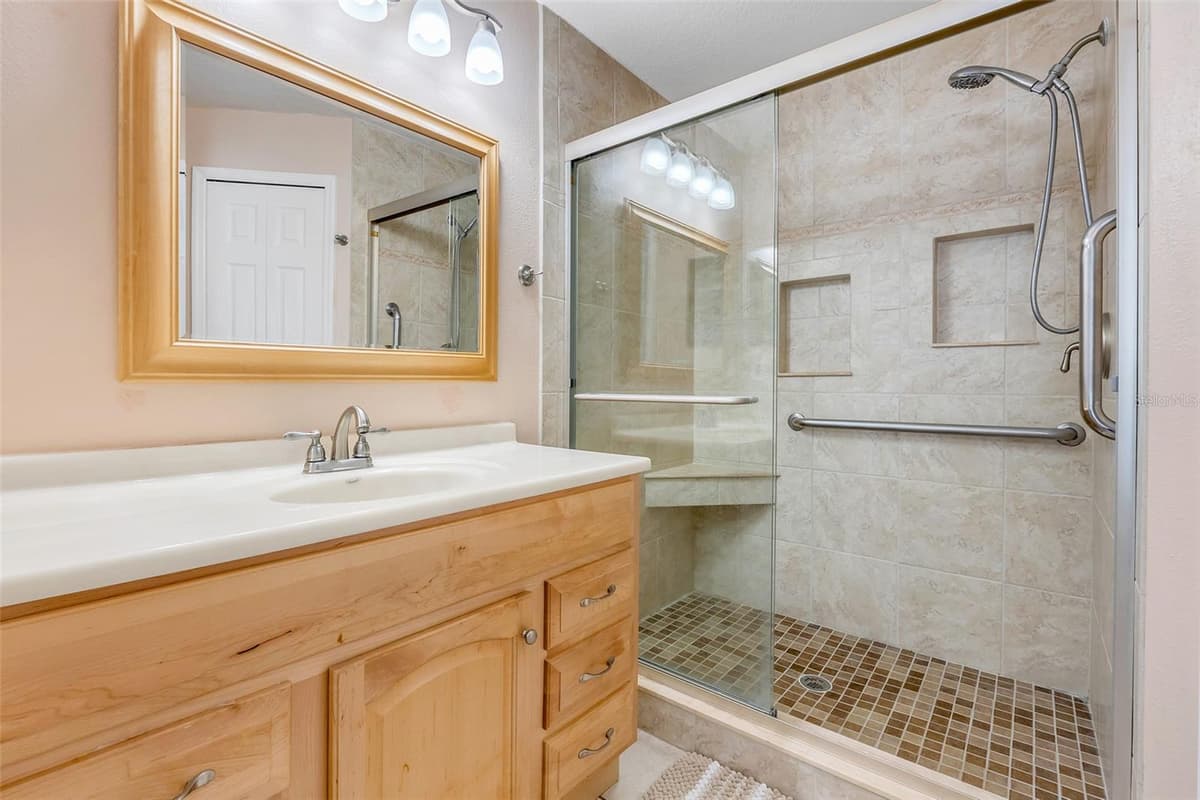 2115 KORAT LANE — photo 17 of 33
