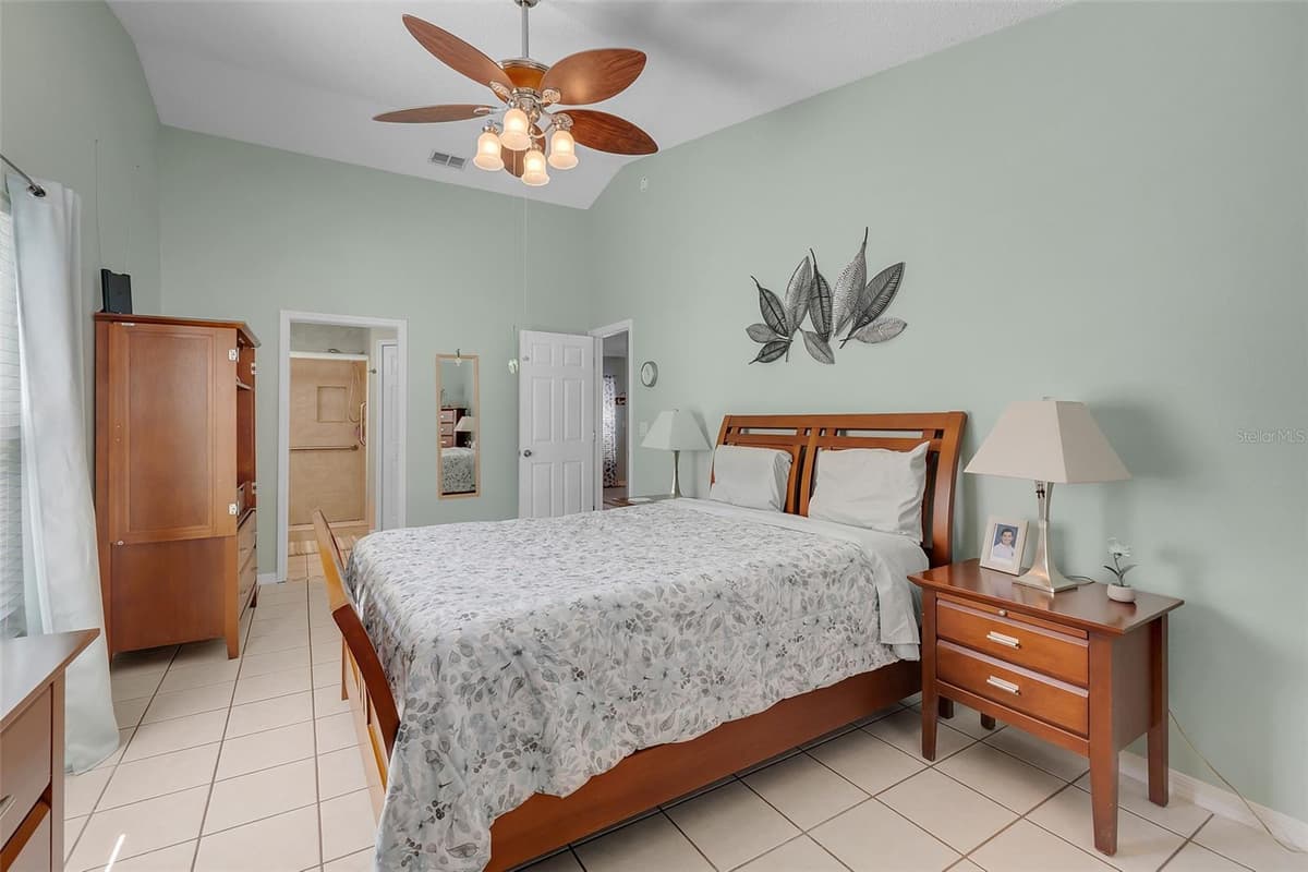 2115 KORAT LANE — photo 15 of 33