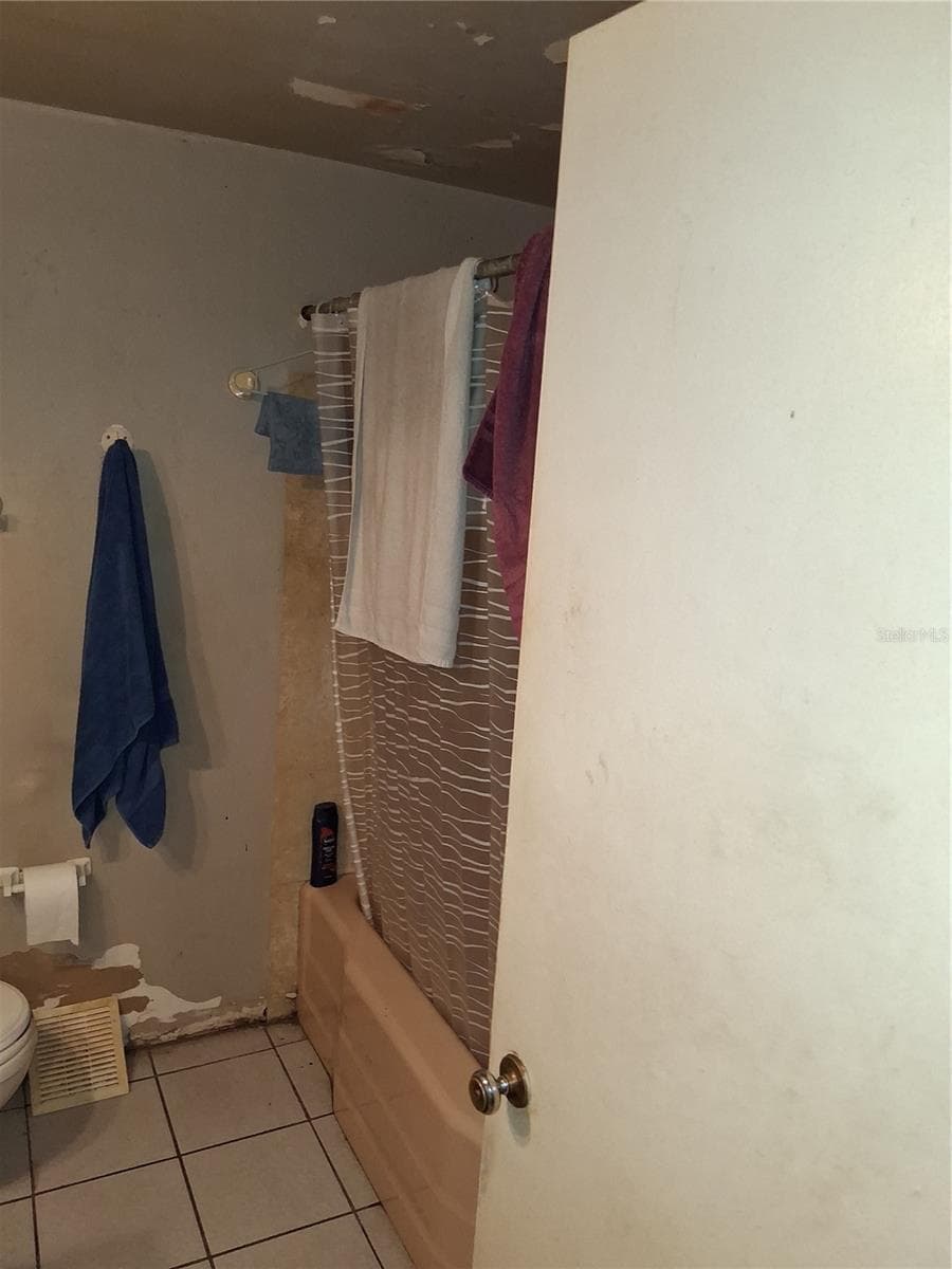 1208 BEATRICE DRIVE — photo 21 of 29