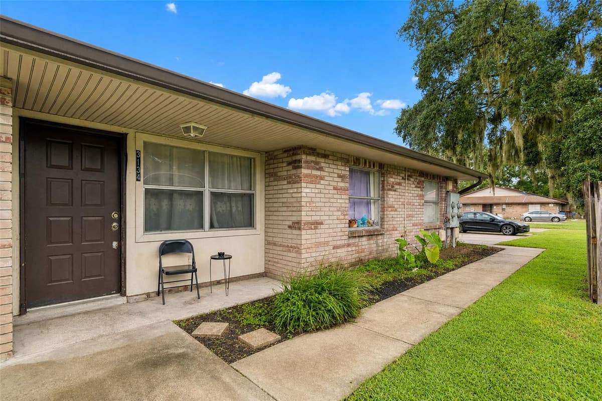3132 BLOOMINGDALE VILLAS COURT — photo 40 of 90