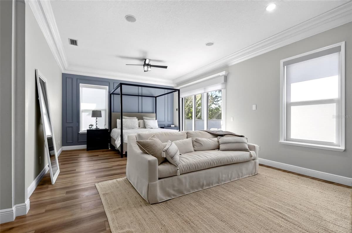 9904 BRENTFORD COURT — photo 16 of 73
