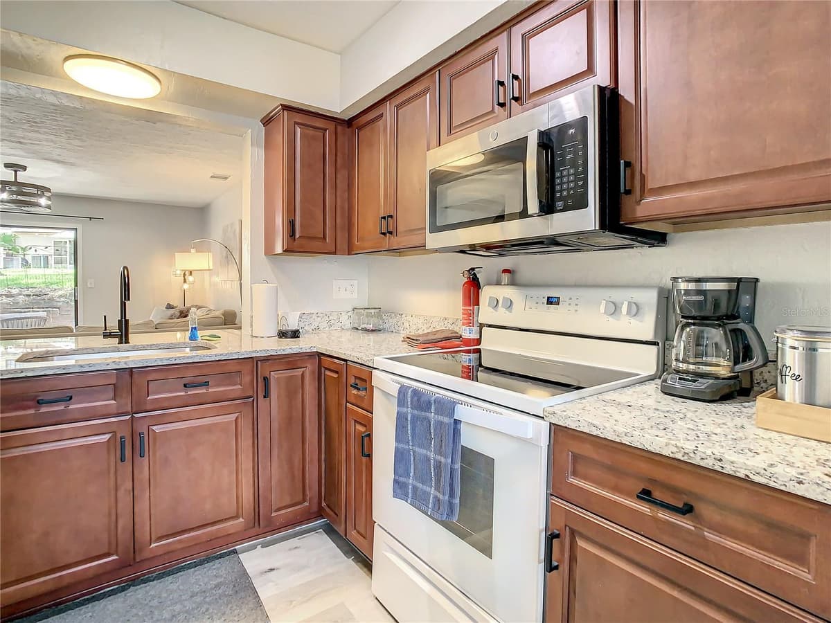 2403 BRIGADOON DRIVE — photo 17 of 59