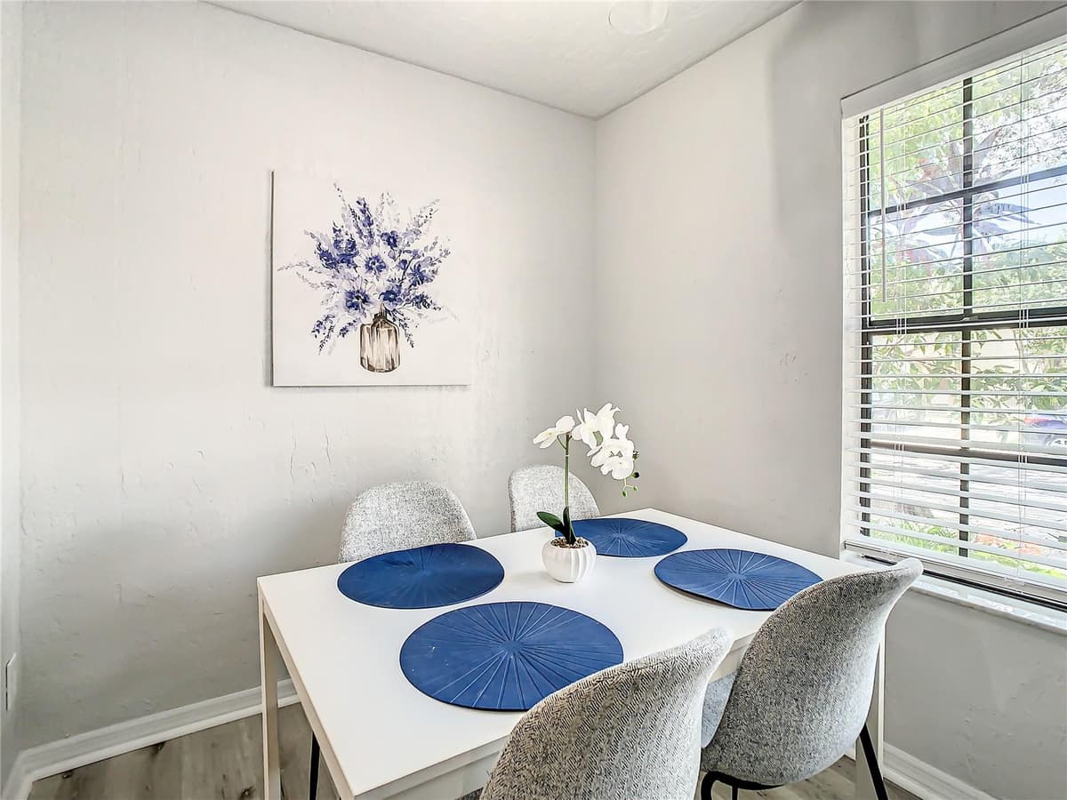2403 BRIGADOON DRIVE — photo 14 of 59