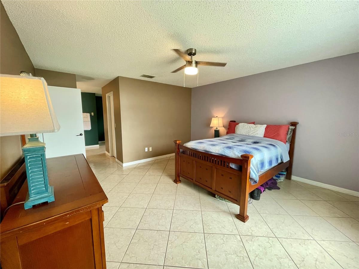 1150 INDIAN RIDGE TRAIL — photo 4 of 29