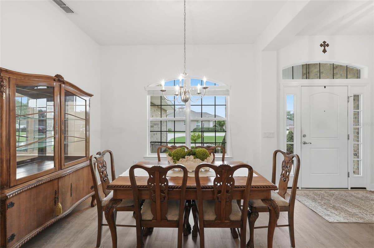 1676 DOVES VIEW CIRCLE — photo 9 of 46
