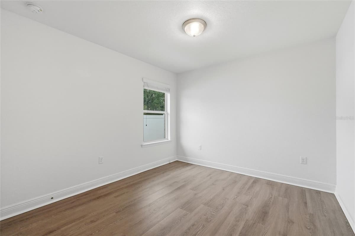 1676 DOVES VIEW CIRCLE — photo 30 of 46