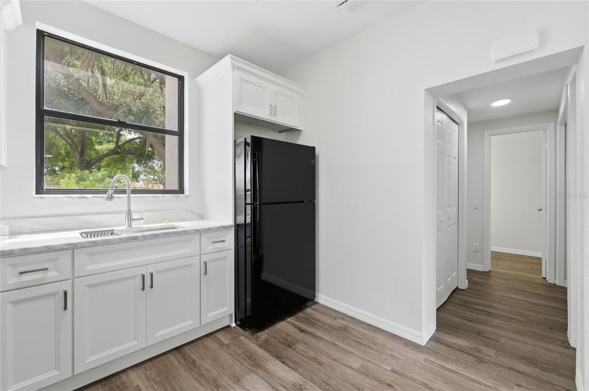 503 SWEET BAY CIRCLE — photo 14 of 53