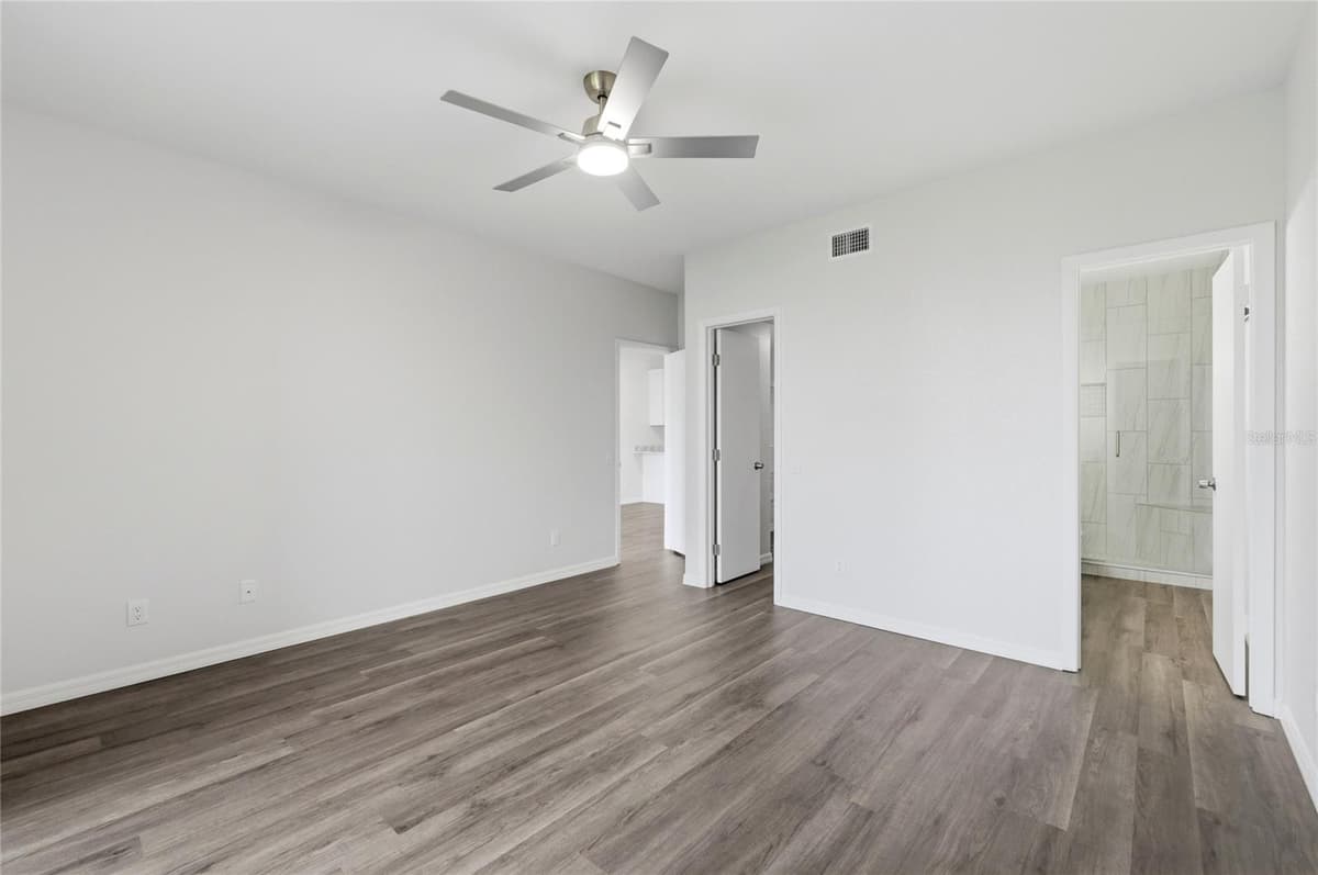 503 SWEET BAY CIRCLE — photo 19 of 53