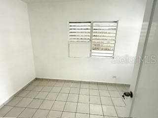 1006 JOSE GANDARA — photo 12 of 17