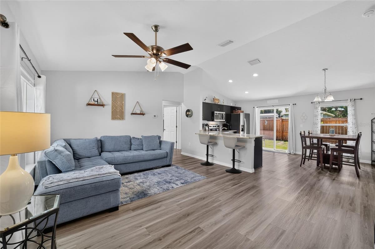 114 LOCUST LOOP — photo 9 of 57