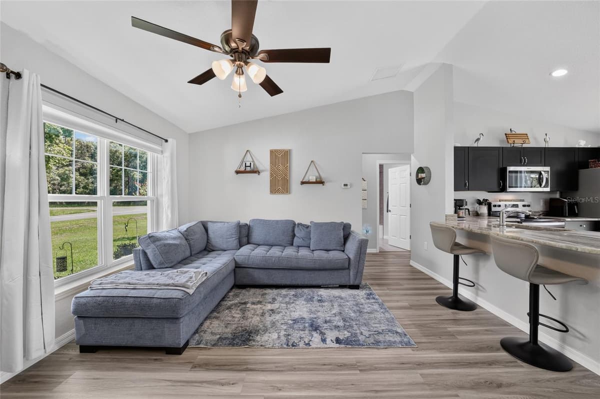 114 LOCUST LOOP — photo 10 of 57