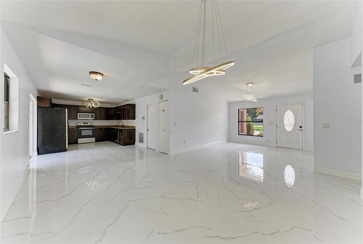 6540 MAUNA LOA BOULEVARD — photo 21 of 53
