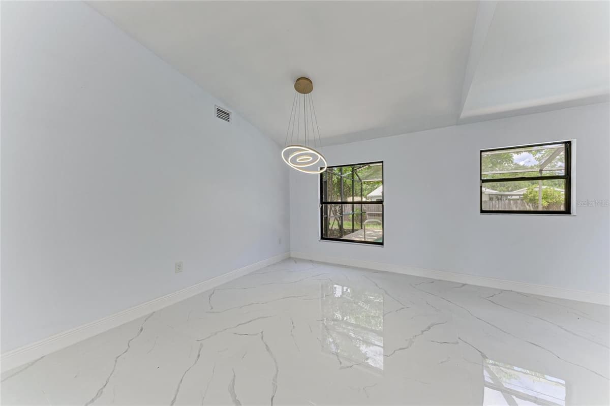6540 MAUNA LOA BOULEVARD — photo 19 of 53