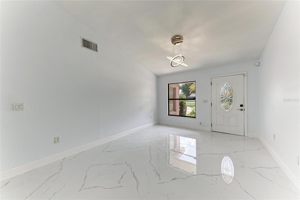 6540 MAUNA LOA BOULEVARD — photo 13 of 53