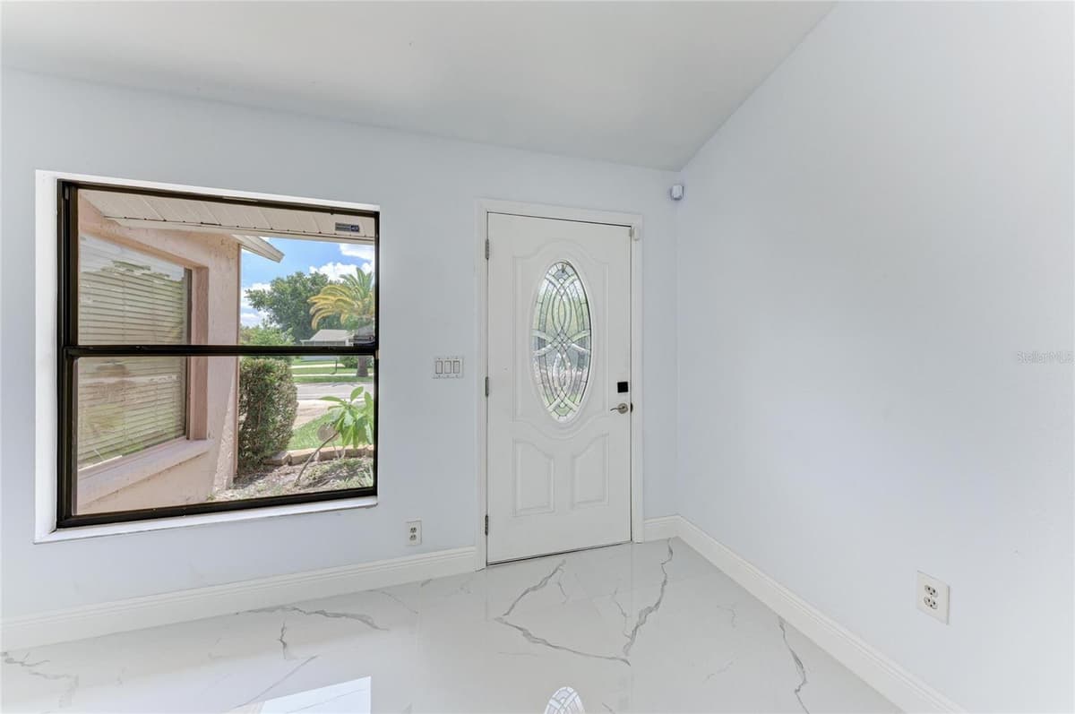 6540 MAUNA LOA BOULEVARD — photo 10 of 53