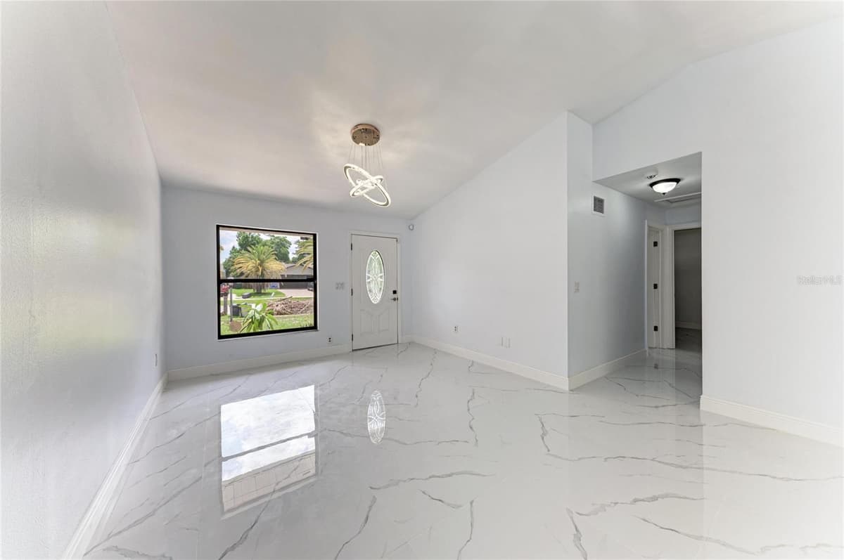 6540 MAUNA LOA BOULEVARD — photo 14 of 53