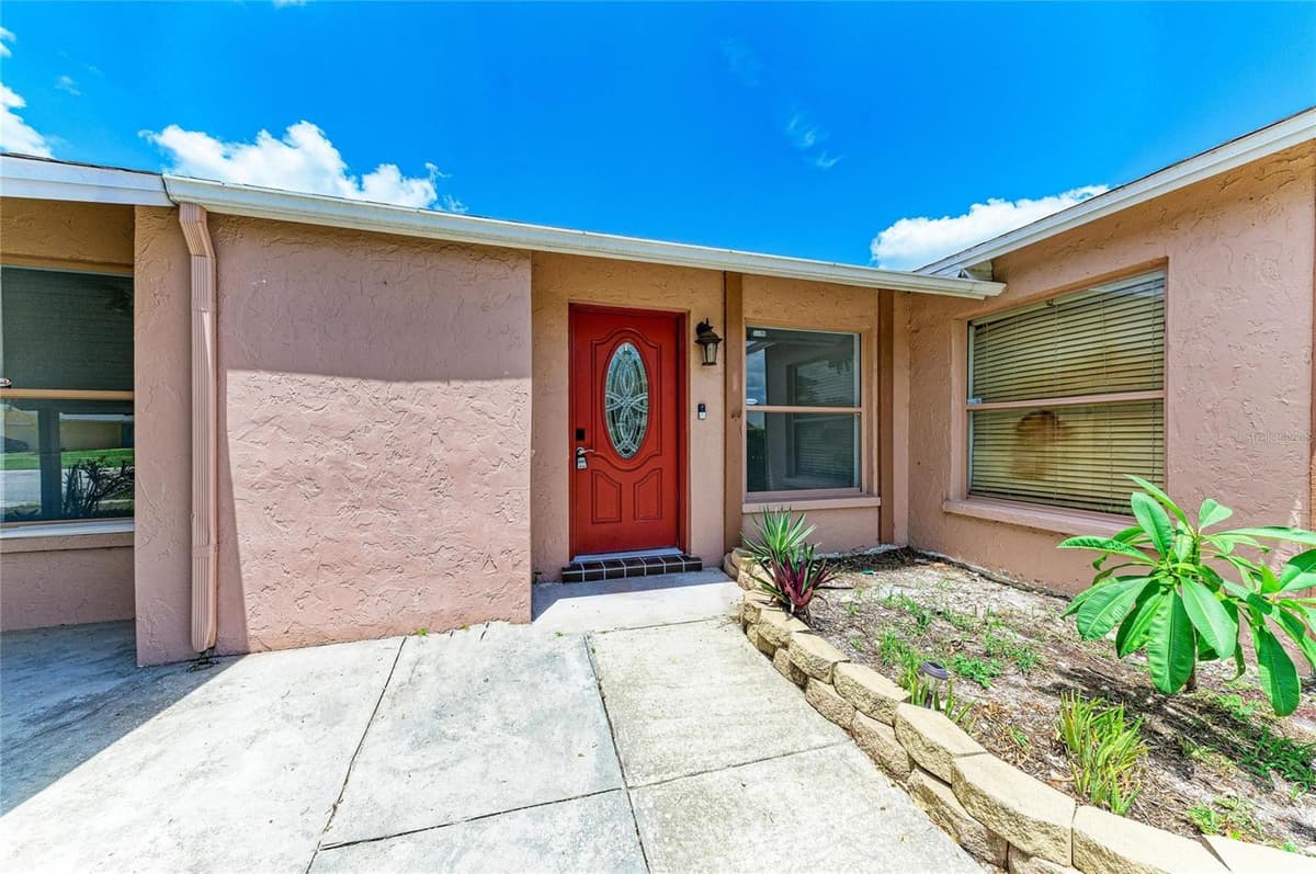 6540 MAUNA LOA BOULEVARD — photo 9 of 53