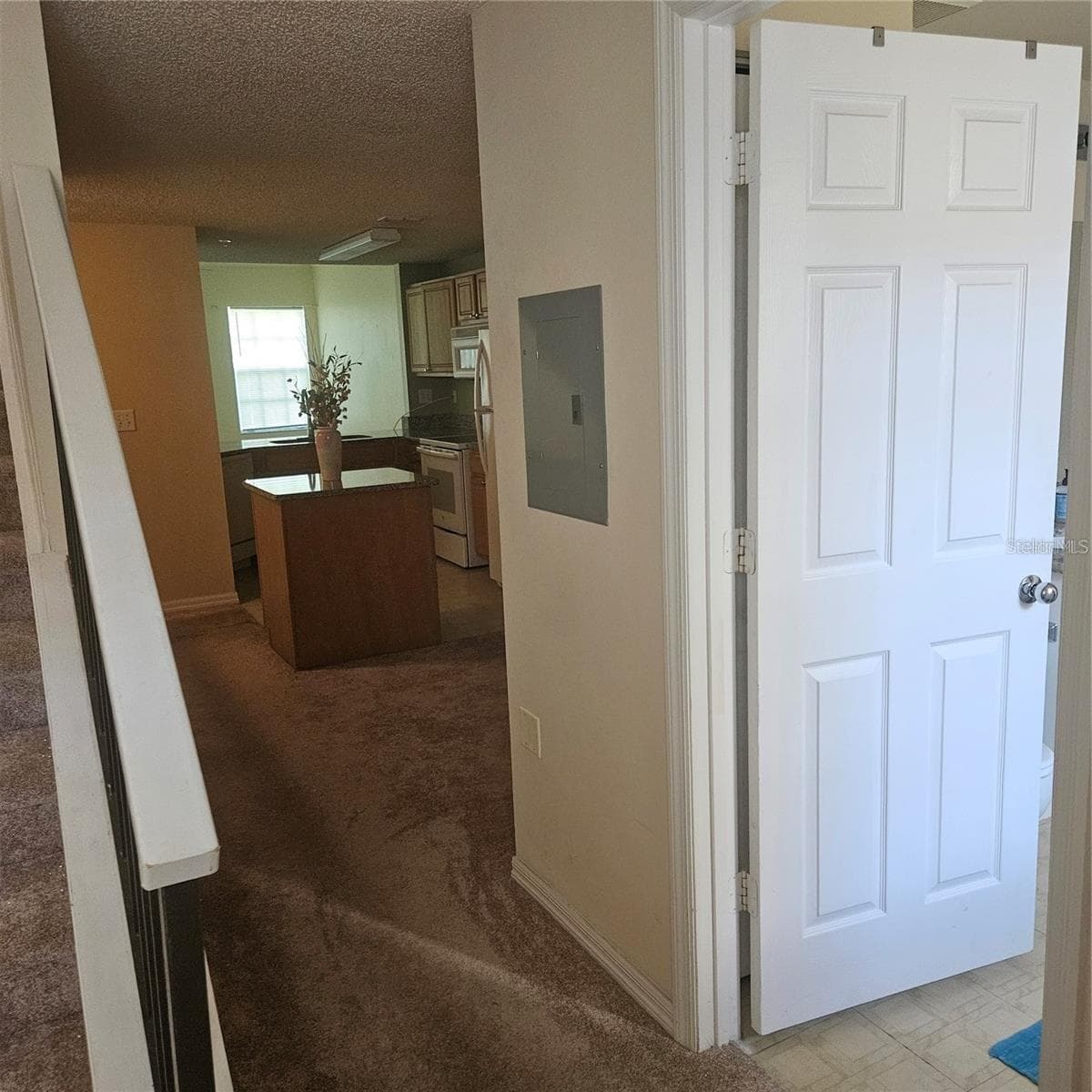 5500 BENTGRASS DRIVE — photo 9 of 33