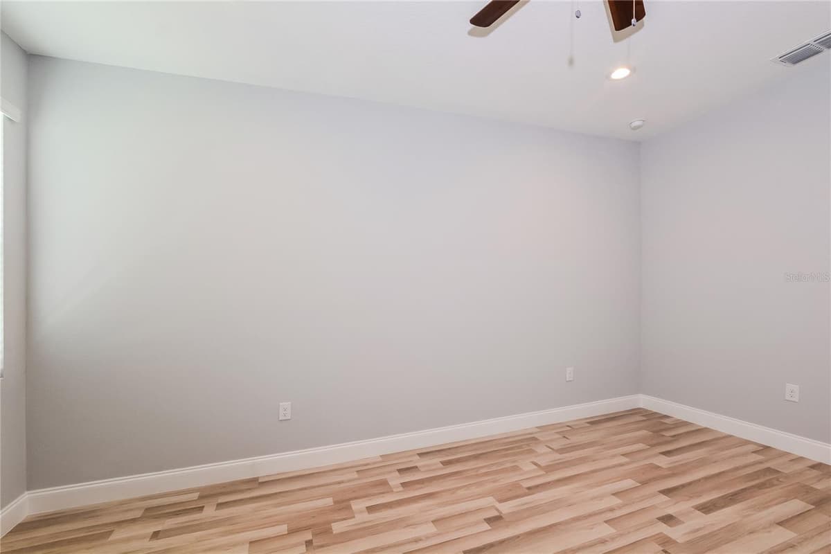 102 CONCH WAY — photo 9 of 15