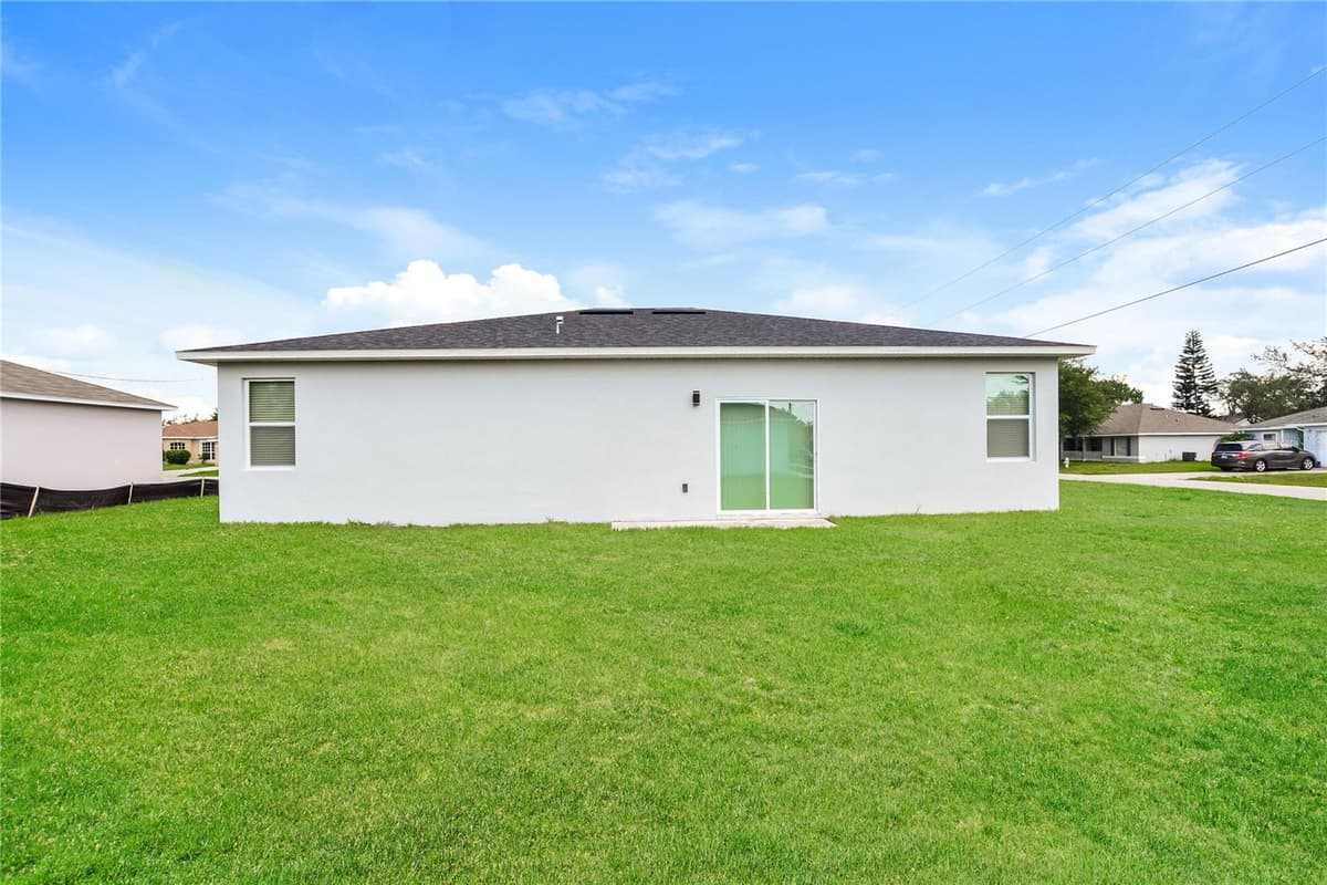 102 CONCH WAY — photo 14 of 15