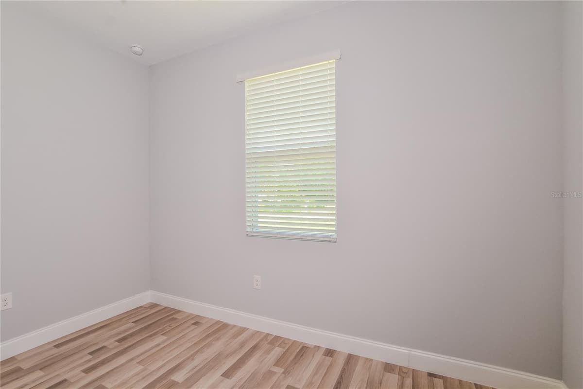 102 CONCH WAY — photo 7 of 15