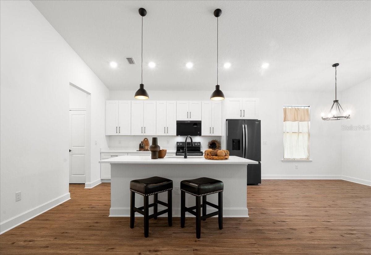 11188 SEATTLE WREN AVENUE — photo 16 of 69