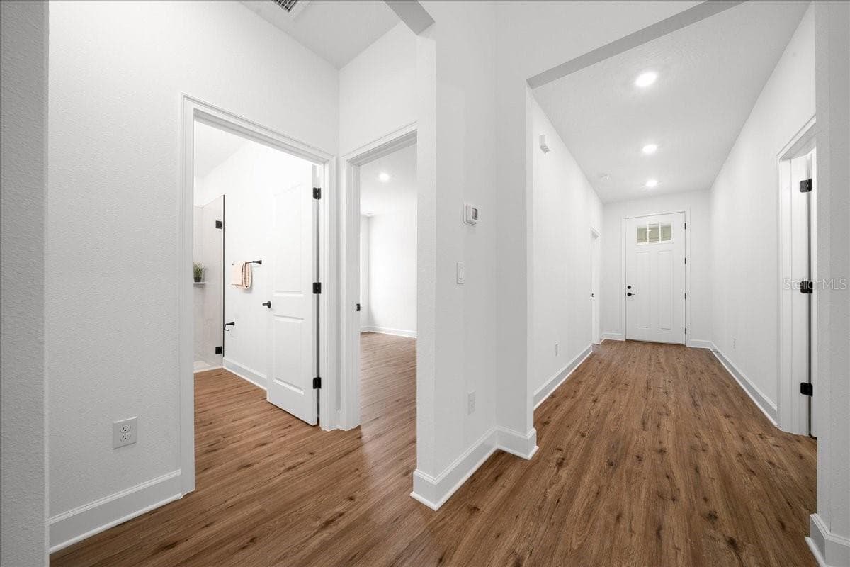 11188 SEATTLE WREN AVENUE — photo 29 of 69