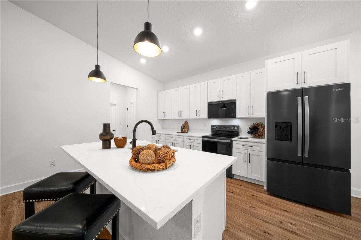 11188 SEATTLE WREN AVENUE — photo 18 of 69
