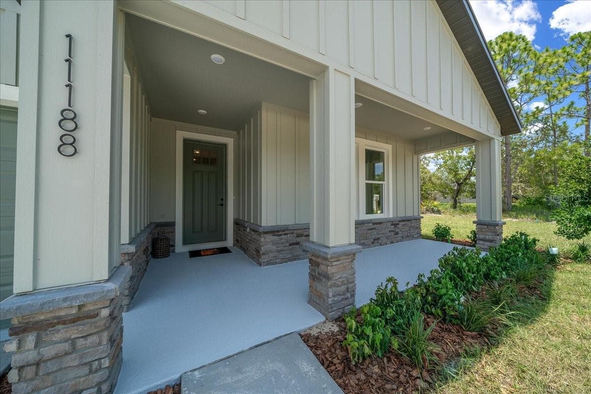 11188 SEATTLE WREN AVENUE — photo 2 of 69