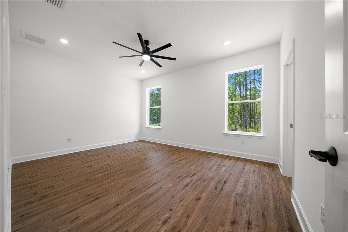 11188 SEATTLE WREN AVENUE — photo 43 of 69