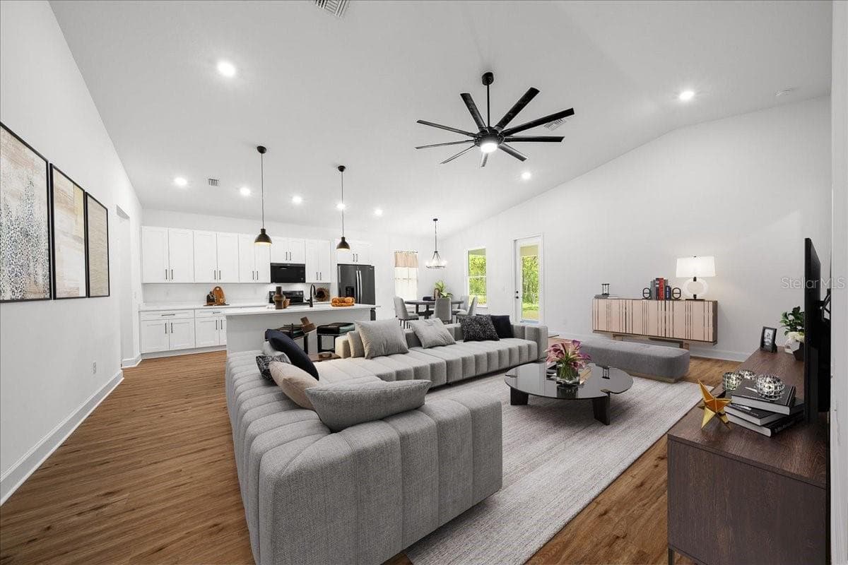11188 SEATTLE WREN AVENUE — photo 10 of 69