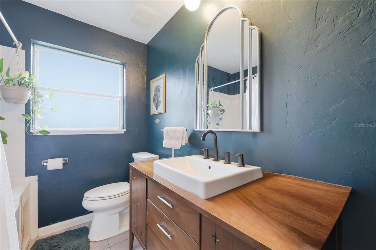 712 MALONE DRIVE — photo 14 of 32