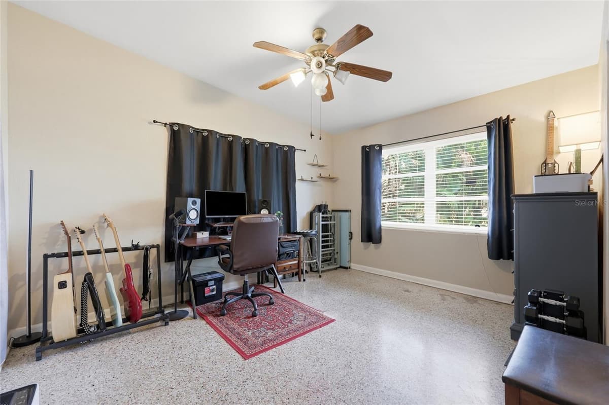 712 MALONE DRIVE — photo 19 of 32