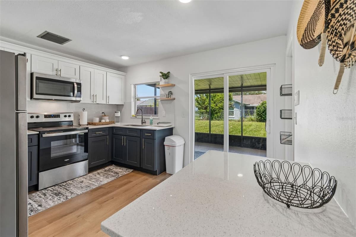 3506 MURROW STREET — photo 6 of 22