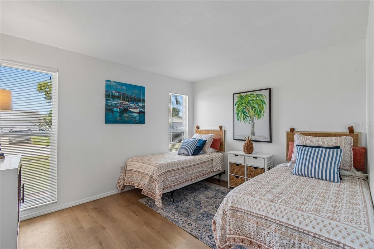 3506 MURROW STREET — photo 14 of 22