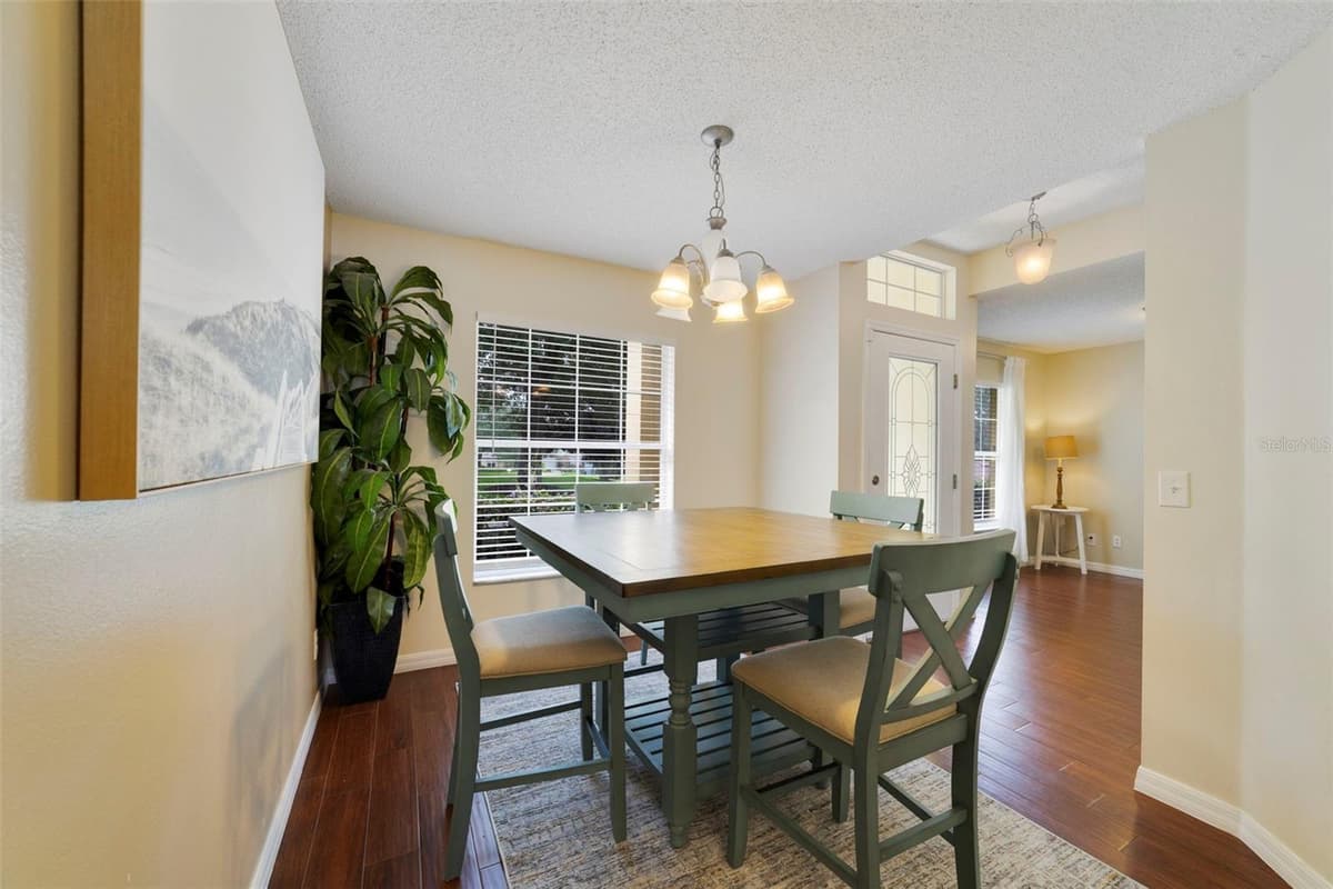 468 SHADY CREEK LANE — photo 5 of 22