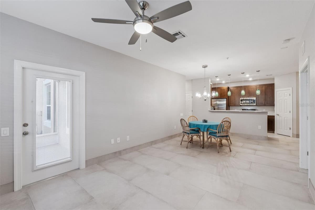 2484 SAN TECLA STREET — photo 5 of 23