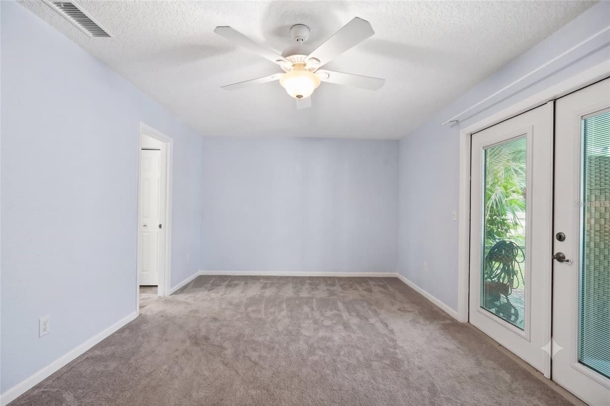 1165 GEORGE ANDERSON STREET — photo 13 of 26