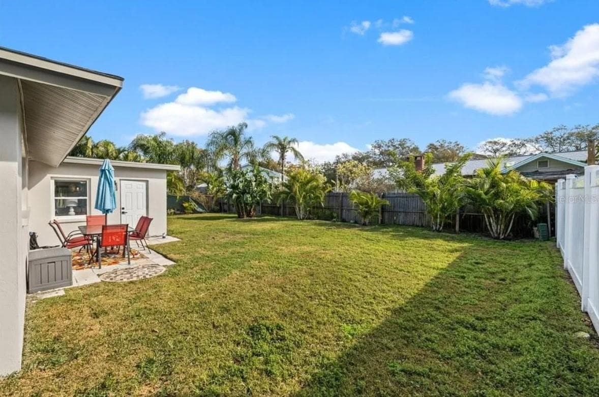 11145 BELLA LOMA DRIVE — photo 24 of 27