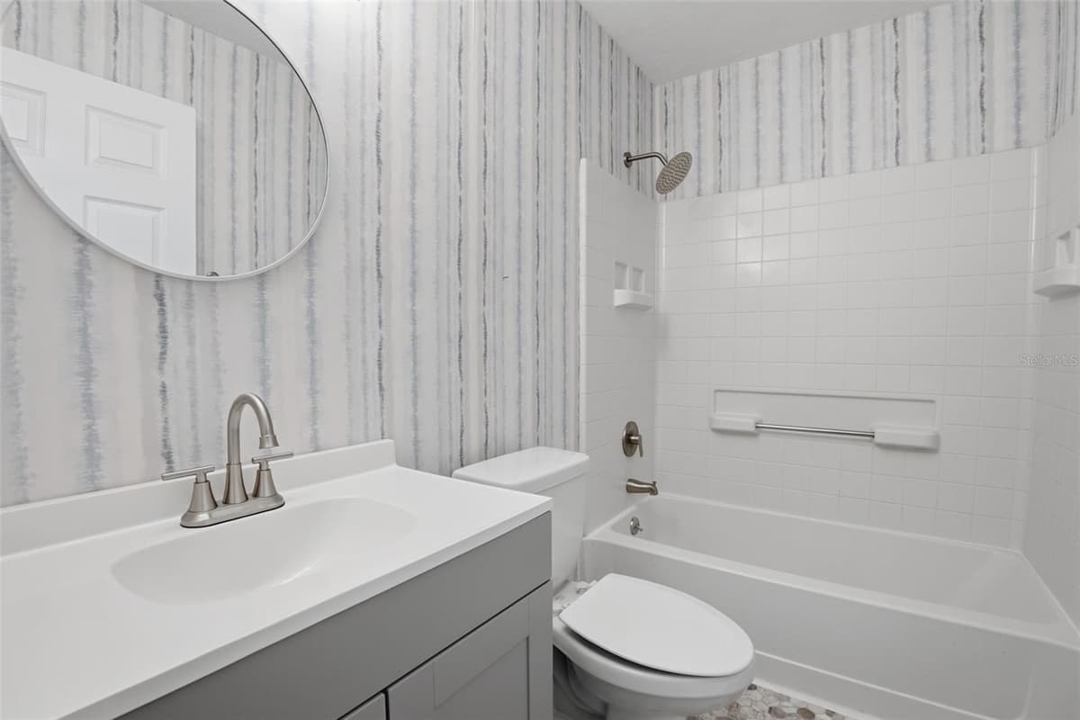 254 OLEANDER PLACE — photo 11 of 25