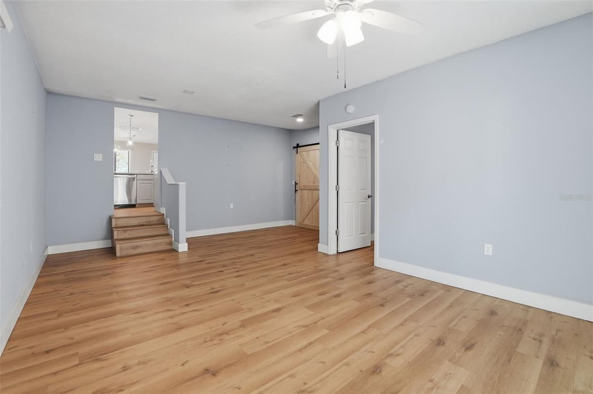 254 OLEANDER PLACE — photo 17 of 25