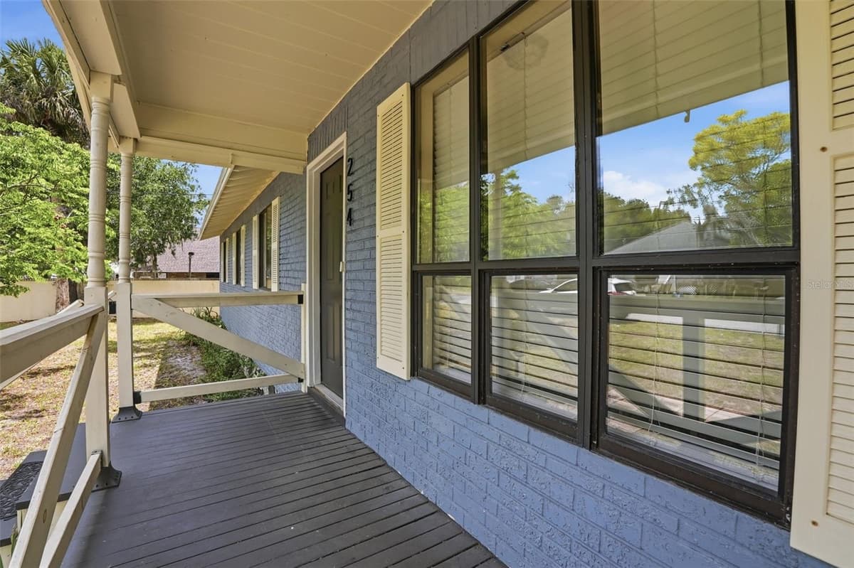254 OLEANDER PLACE — photo 3 of 25