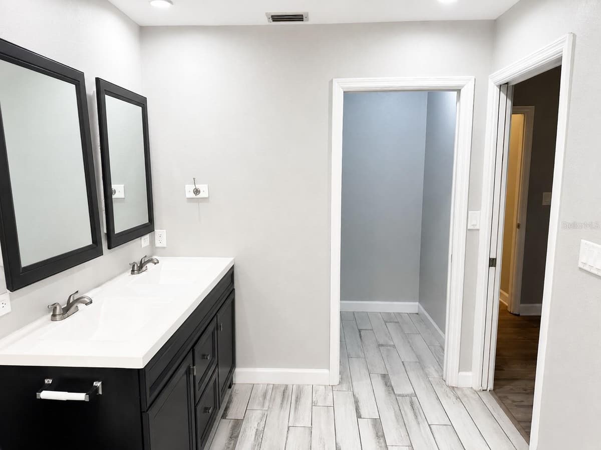 664 CHANNING DRIVE — photo 12 of 20