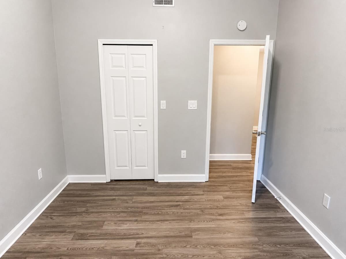 664 CHANNING DRIVE — photo 18 of 20