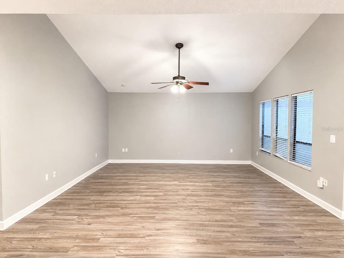 664 CHANNING DRIVE — photo 8 of 20